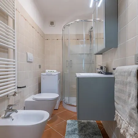 Appartement Guesthost - Charming Int - 4 *